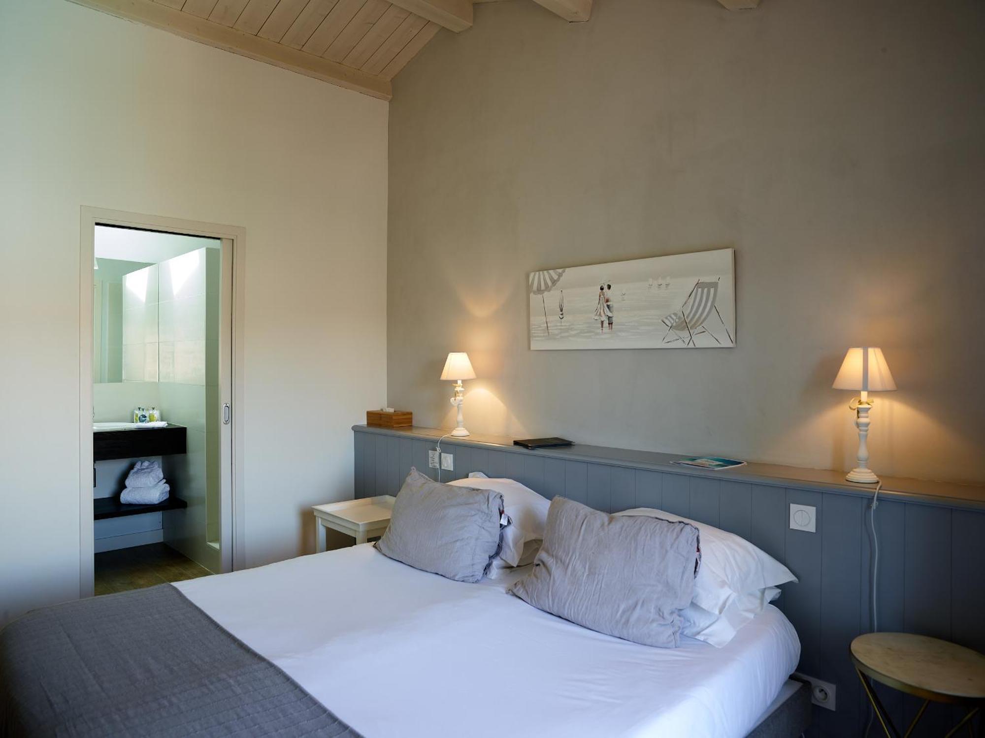 Le Clos Du Galion - Ile De Re Saint-Martin-de-Re ภายนอก รูปภาพ